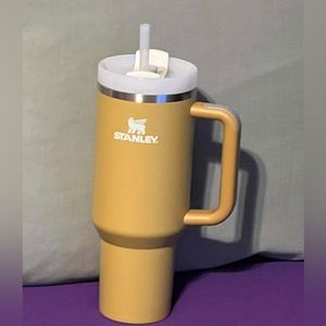 Stanley Yarrow H2.0 40oz Tumbler